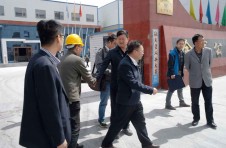 甘肅省委領(lǐng)導(dǎo)蒞臨景泰金龍公司檢查指導(dǎo)工作